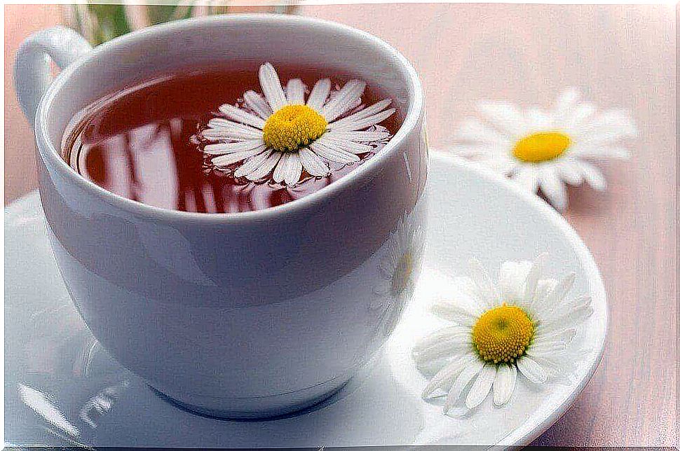 Chamomile helps against vomiting