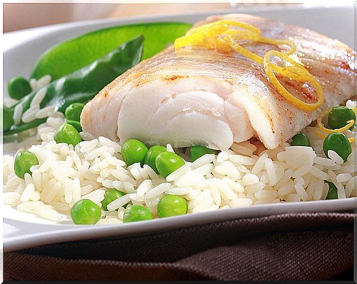 Recipes with fish: fish and rice