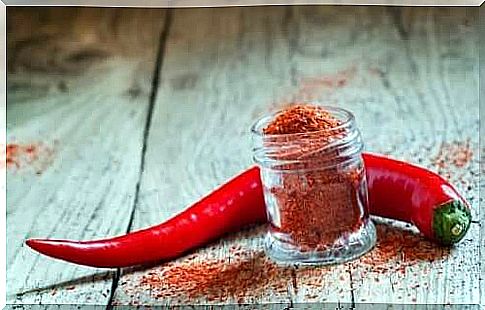 Cayenne pepper as a home remedy to improve blood circulation