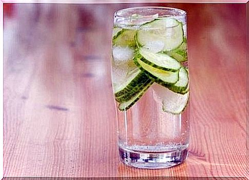 cucumber water drink