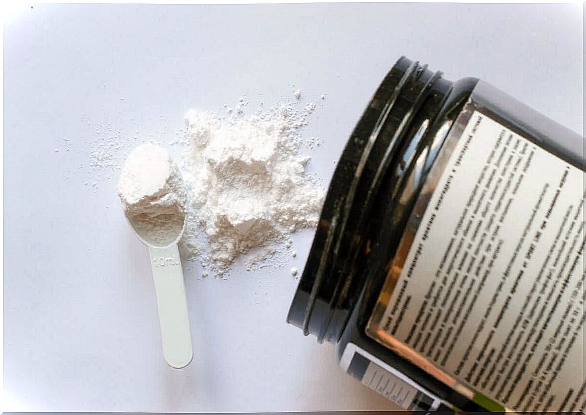 Creatine powder