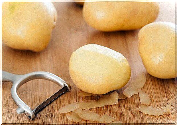 Peeled potatoes