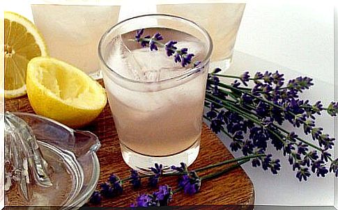 Lavender lemonade for relaxation and headache relief