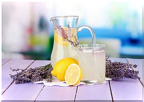 Preparation of lavender lemonade