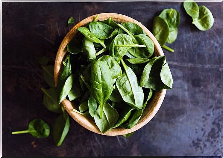 Fresh spinach