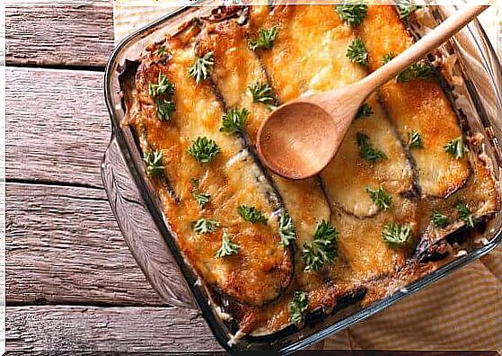 Greek moussaka recipe