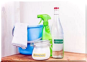 Vinegar and baking powder against limescale deposits