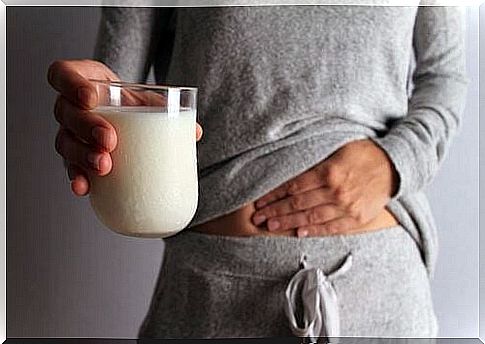 Symptoms and signs of lactose intolerance