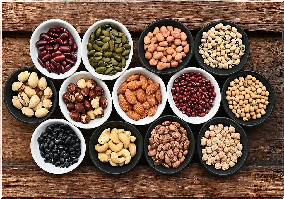 Avoid legumes to lower uric acid levels