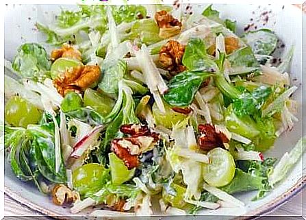 So you can easily prepare the famous Waldorf salad