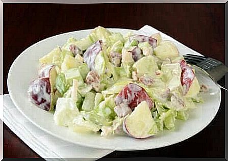 Waldorf salad: a more modern recipe