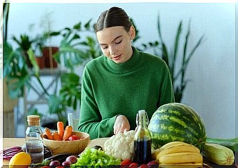 Prepare fruit and vegetables rich in vitamins